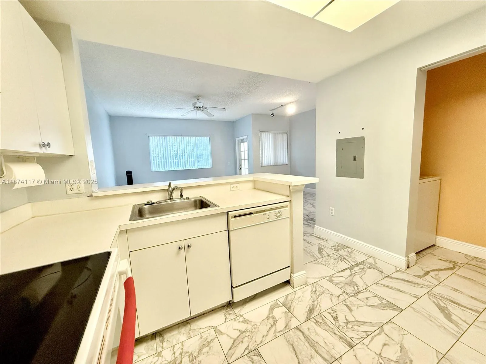 2015 SE 10th Ave, #127