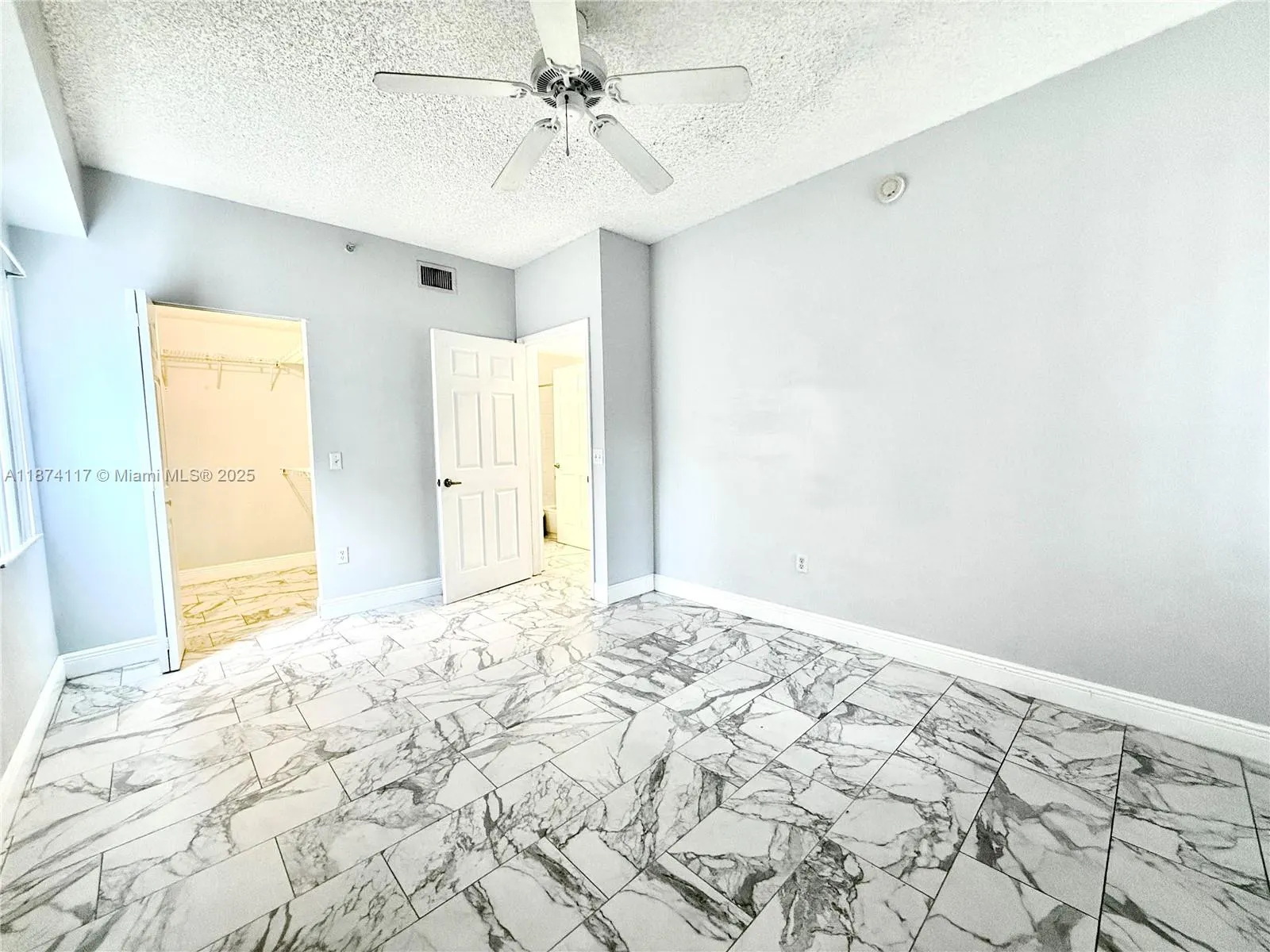 2015 SE 10th Ave, #127