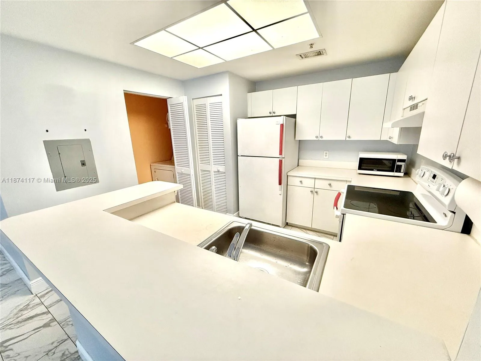 2015 SE 10th Ave, #127