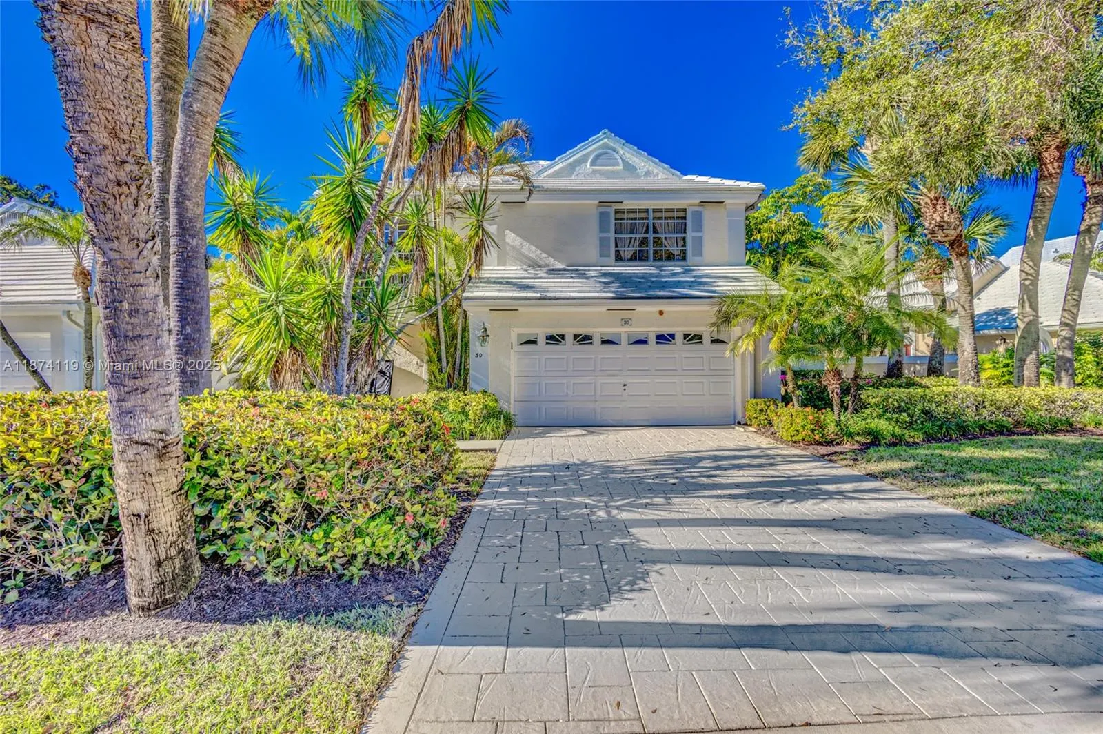 30 Windsor Ln