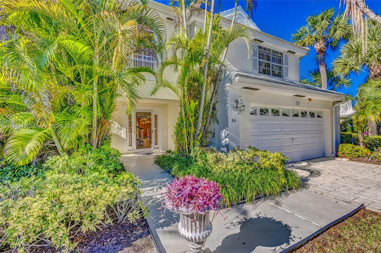 30 Windsor Ln