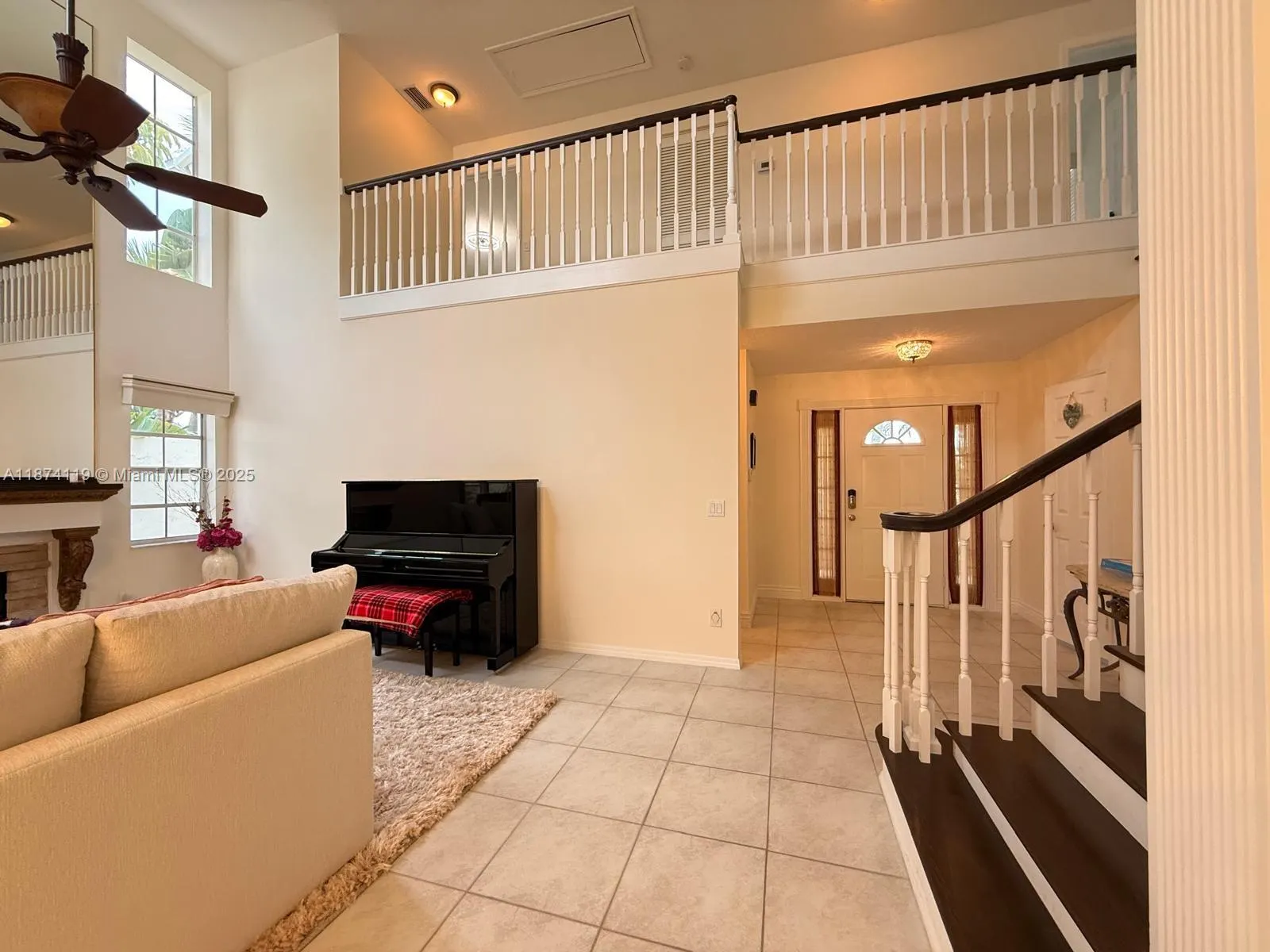 30 Windsor Ln