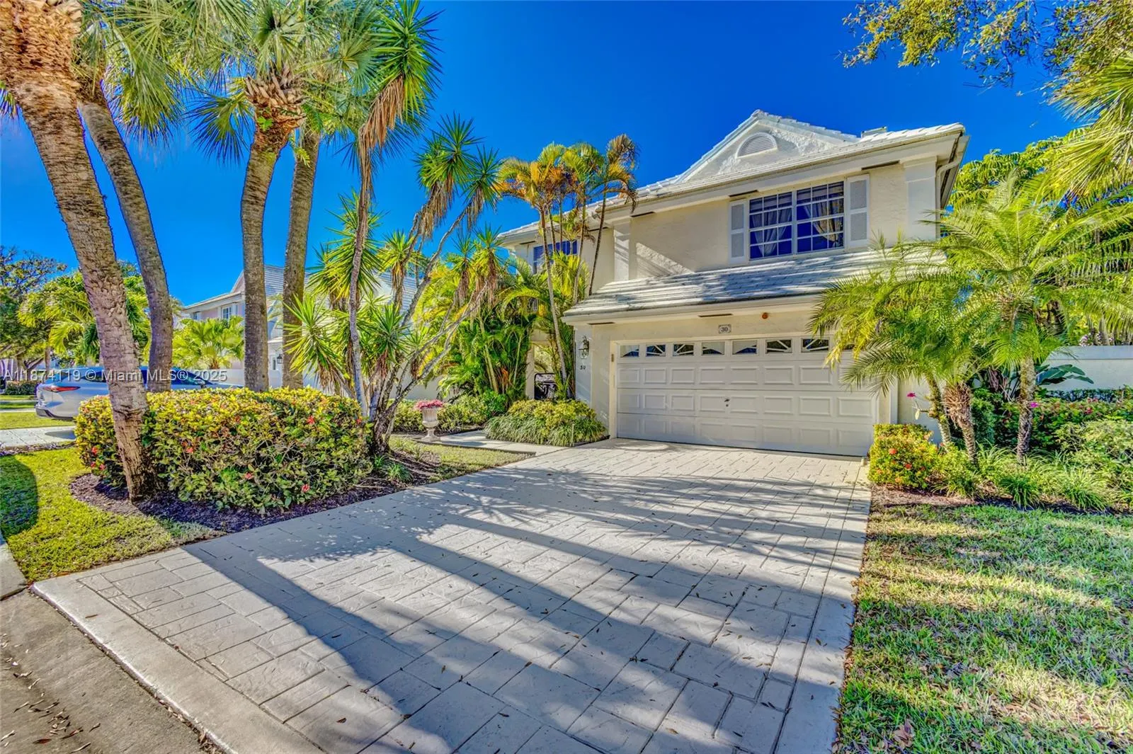 30 Windsor Ln