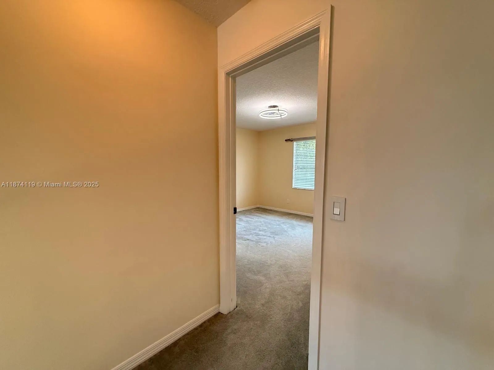 30 Windsor Ln