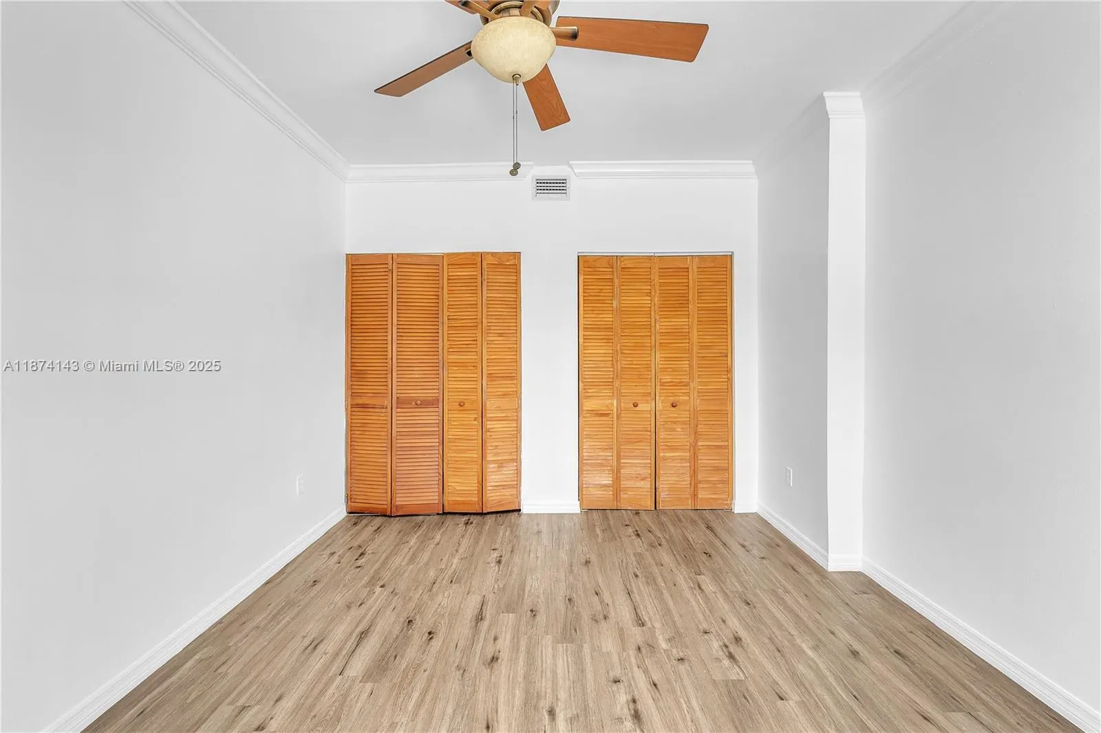 737 Jefferson Ave, #305
