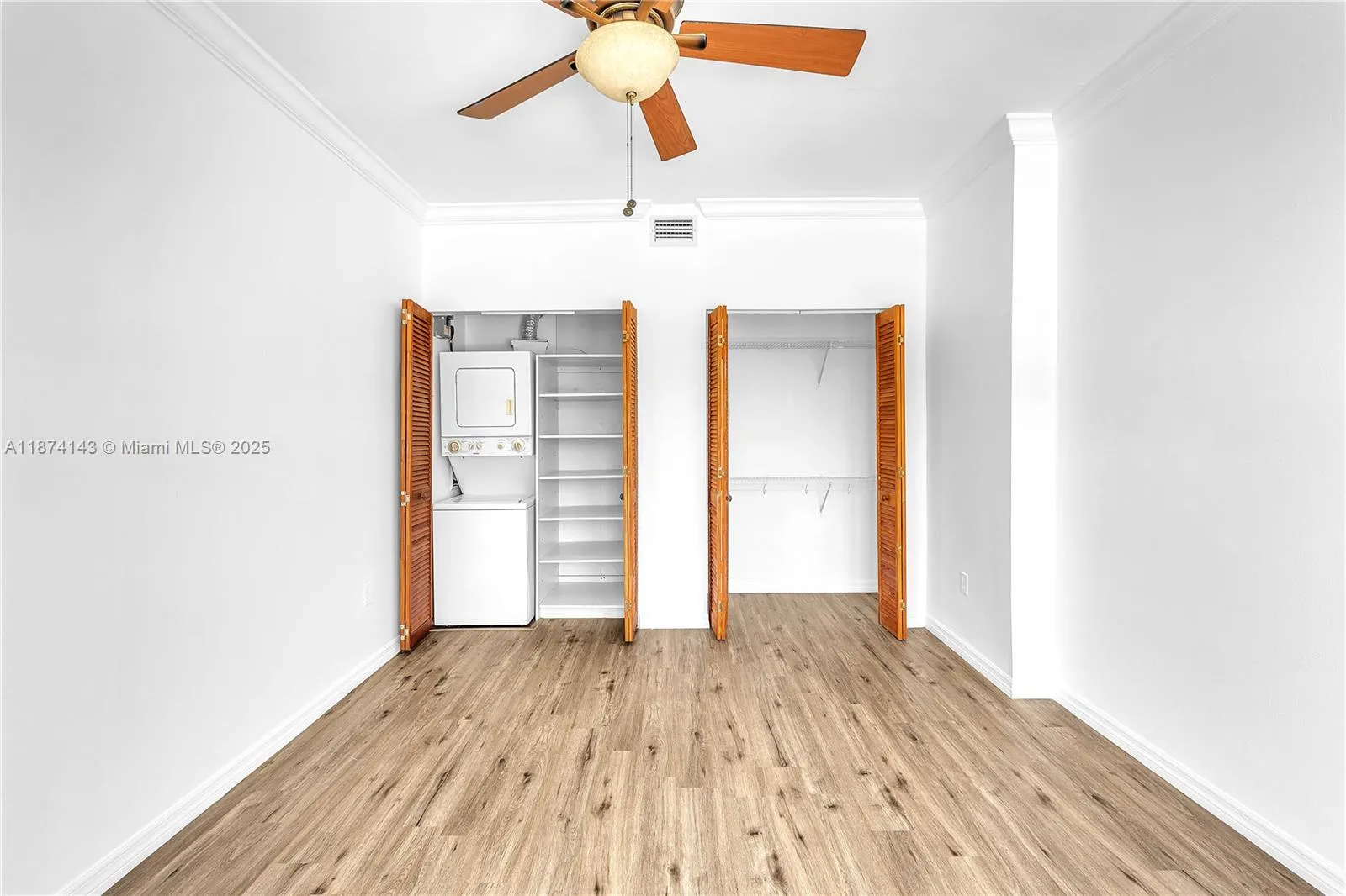 737 Jefferson Ave, #305