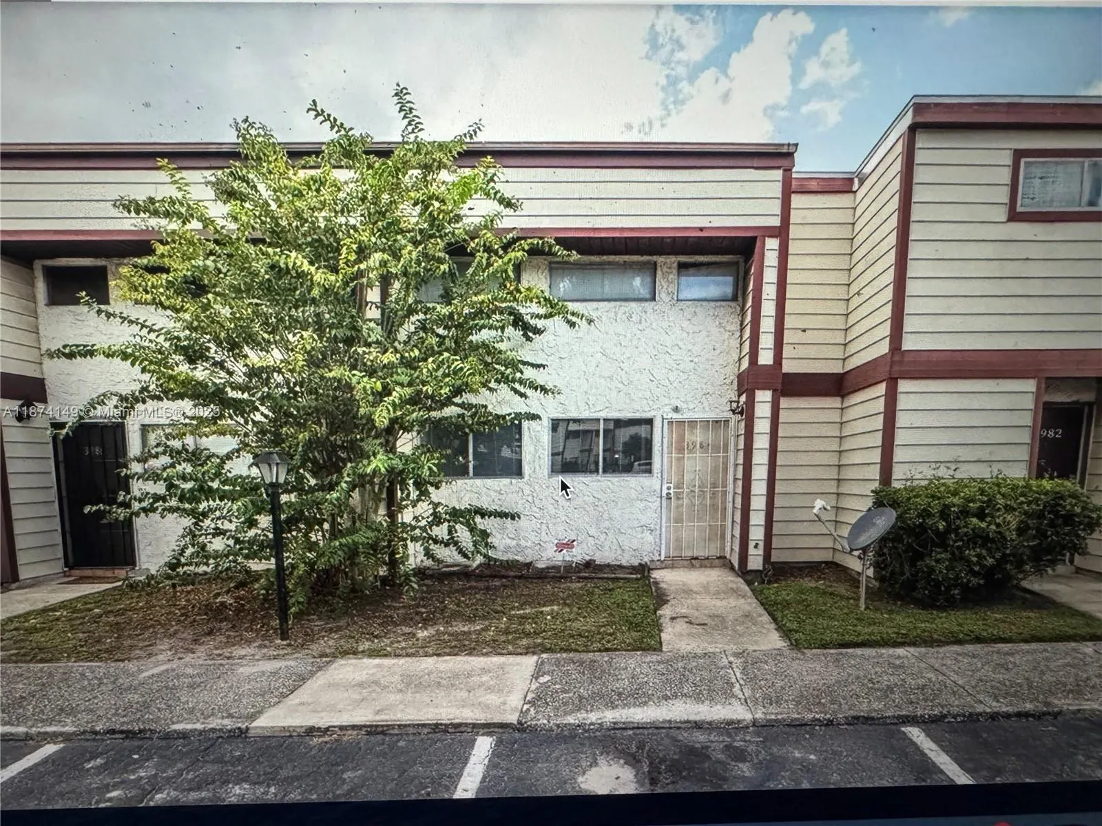 3984 Crayrich Circle, #C5