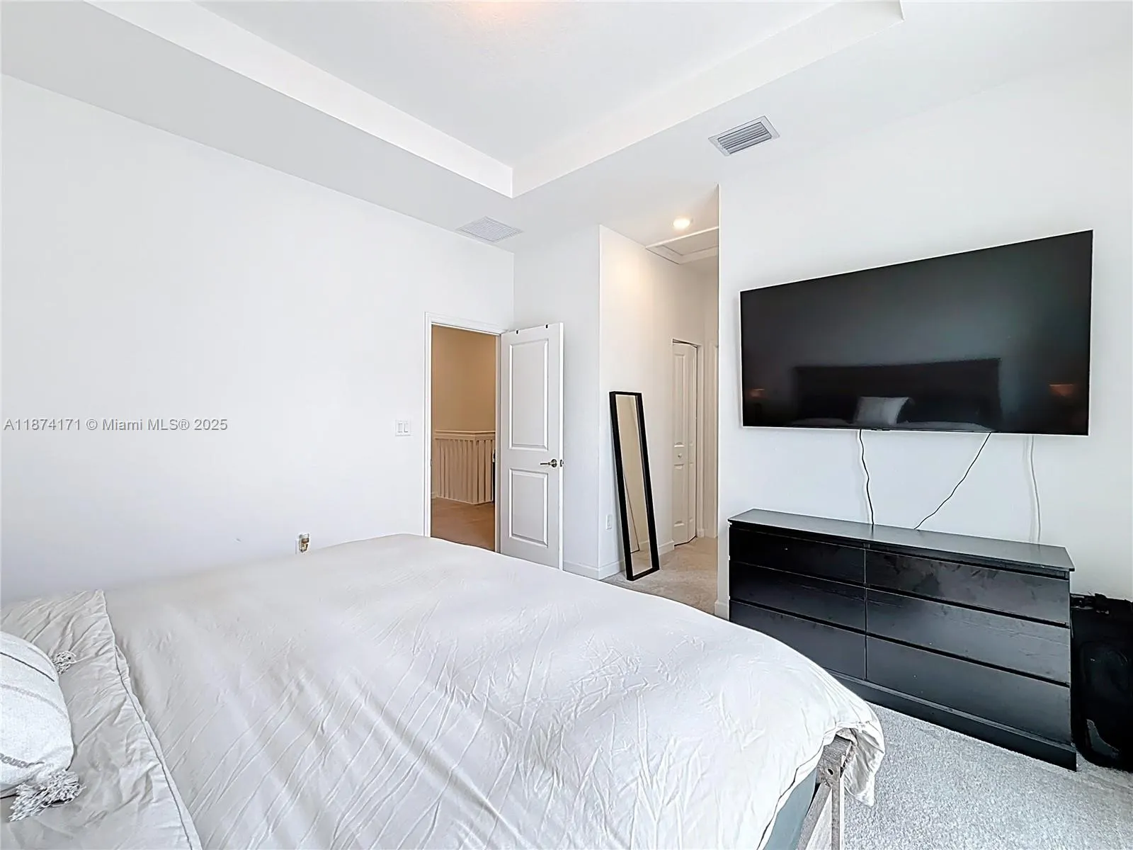 716 SE 14th St