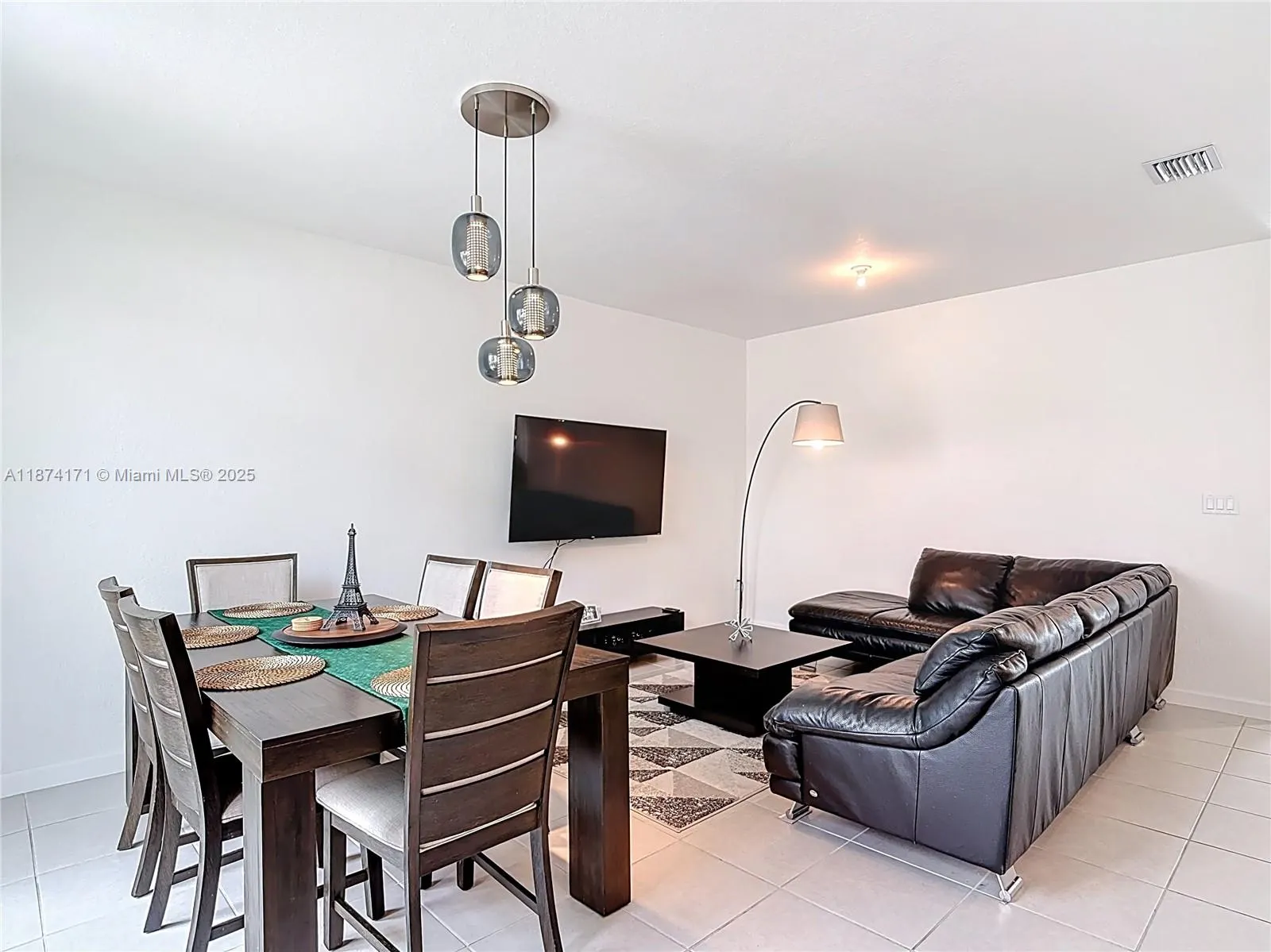 716 SE 14th St