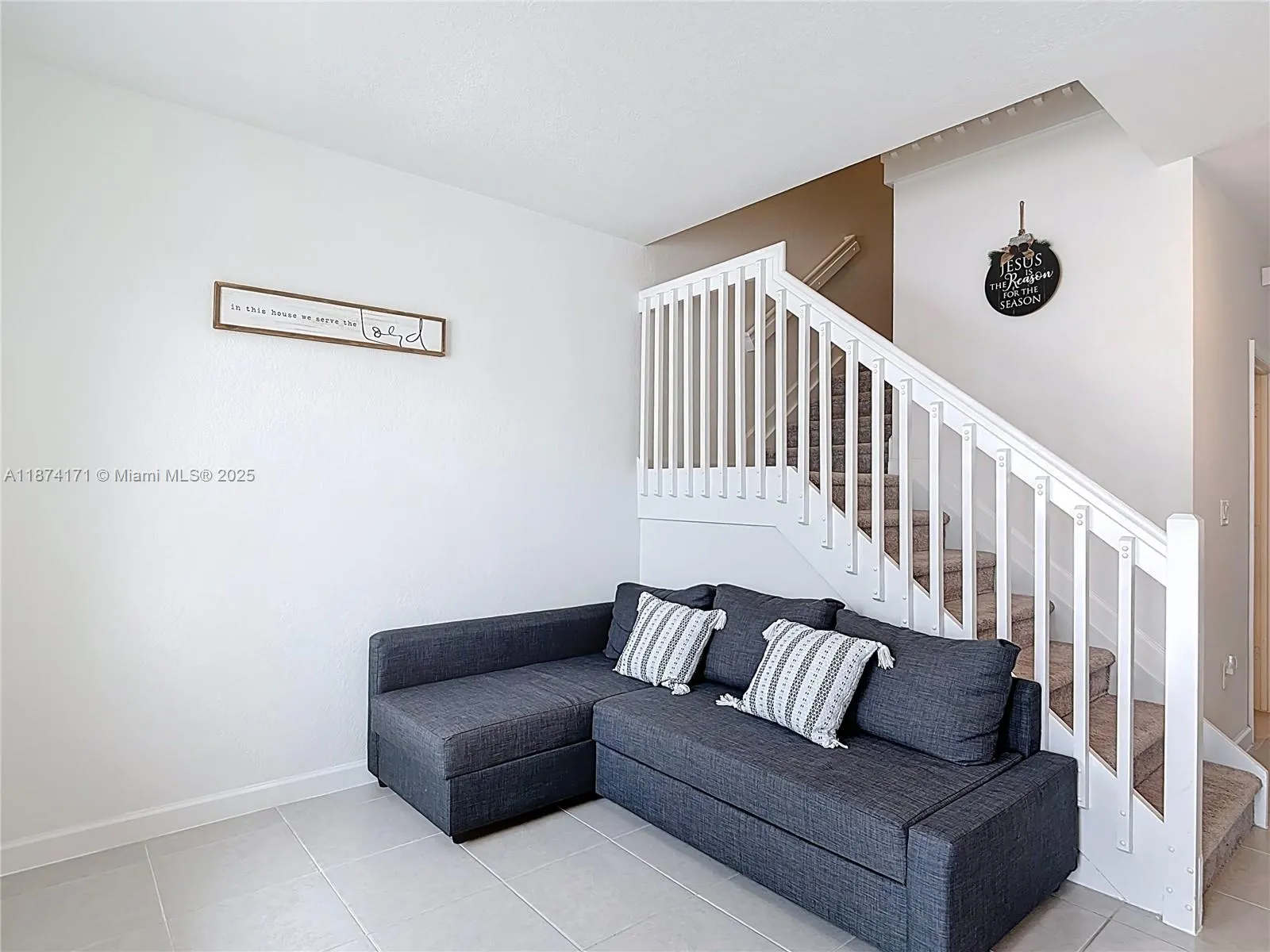 716 SE 14th St