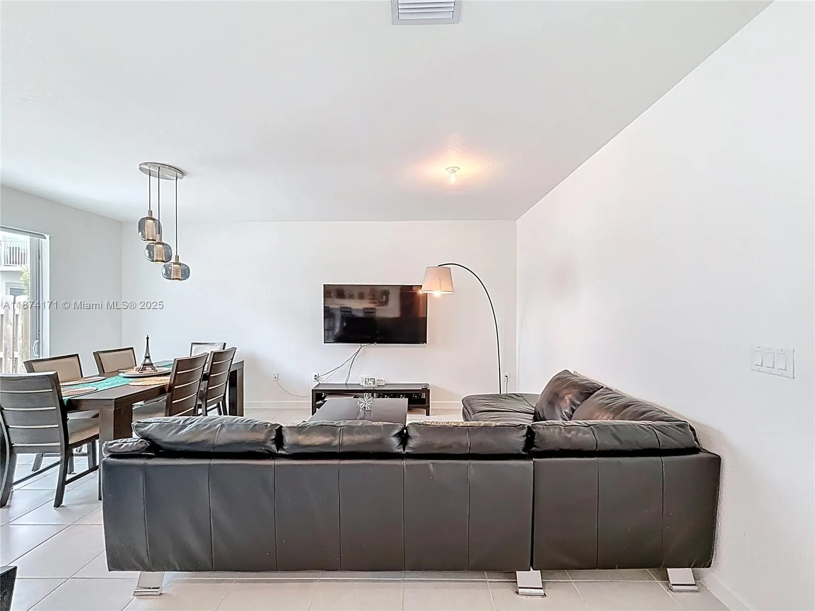 716 SE 14th St