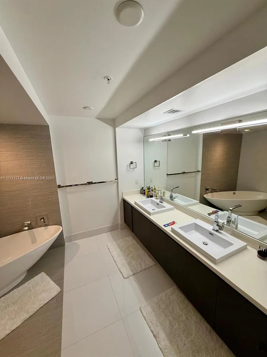 300 Sunny Isles Blvd, #4-803