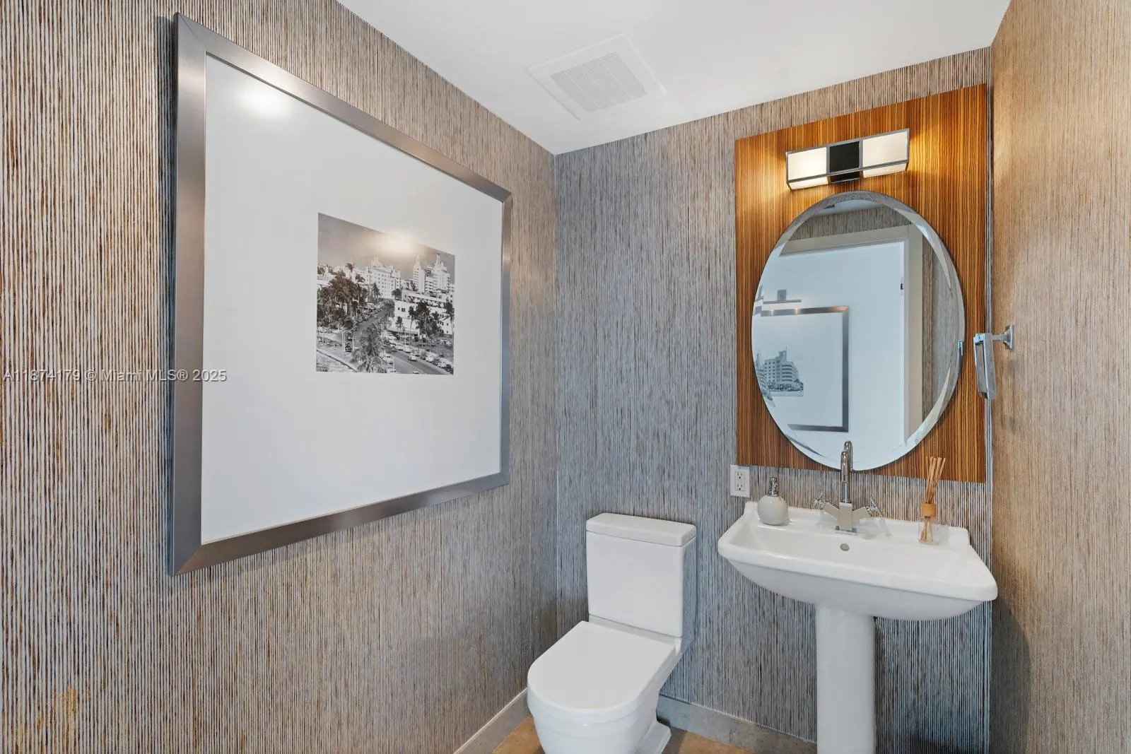 3737 Collins Ave, #S-1501