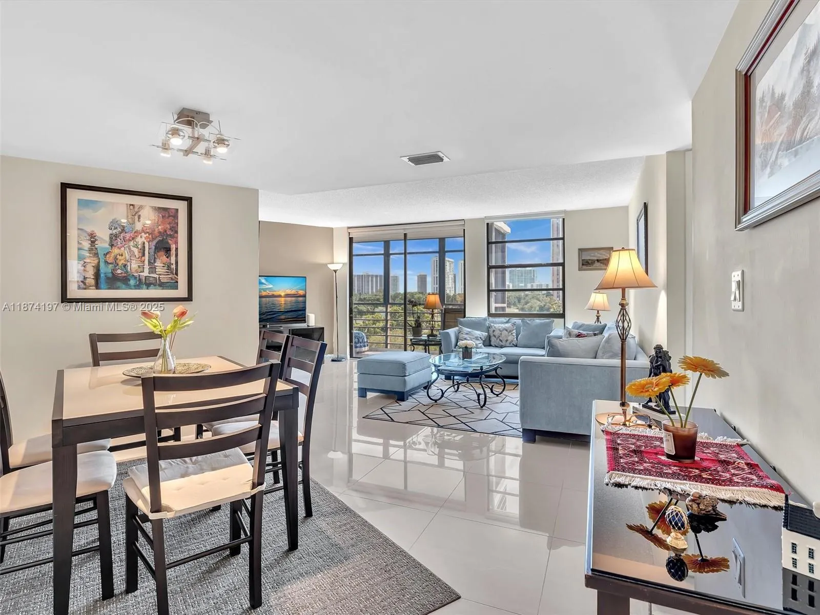 20400 W Country Club Dr, #605