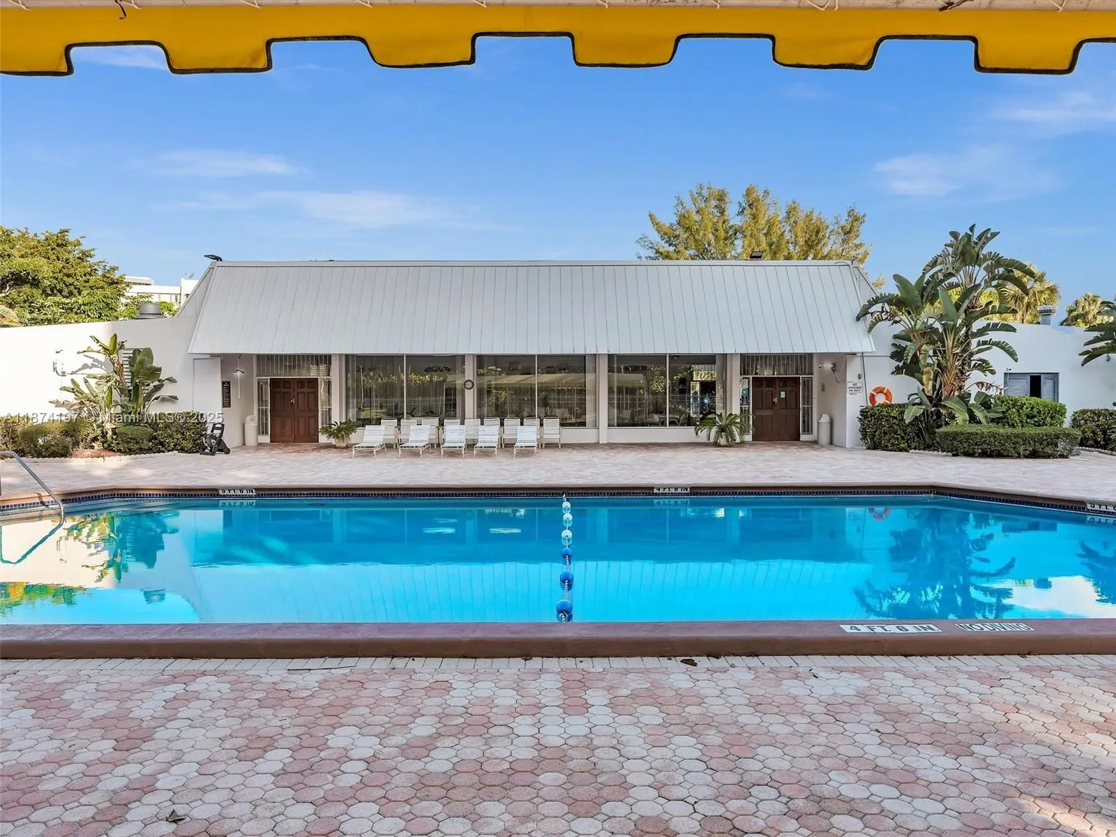 20400 W Country Club Dr, #605