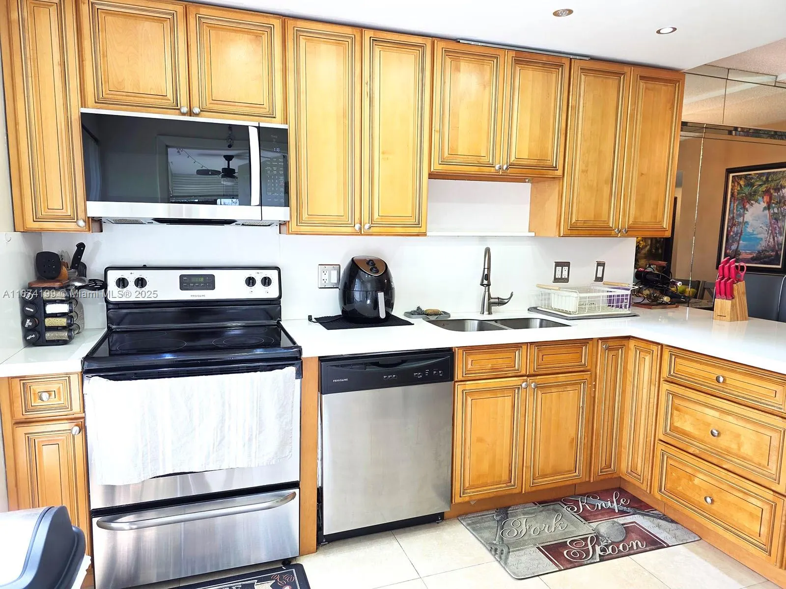 4160 Inverrary Dr, #112