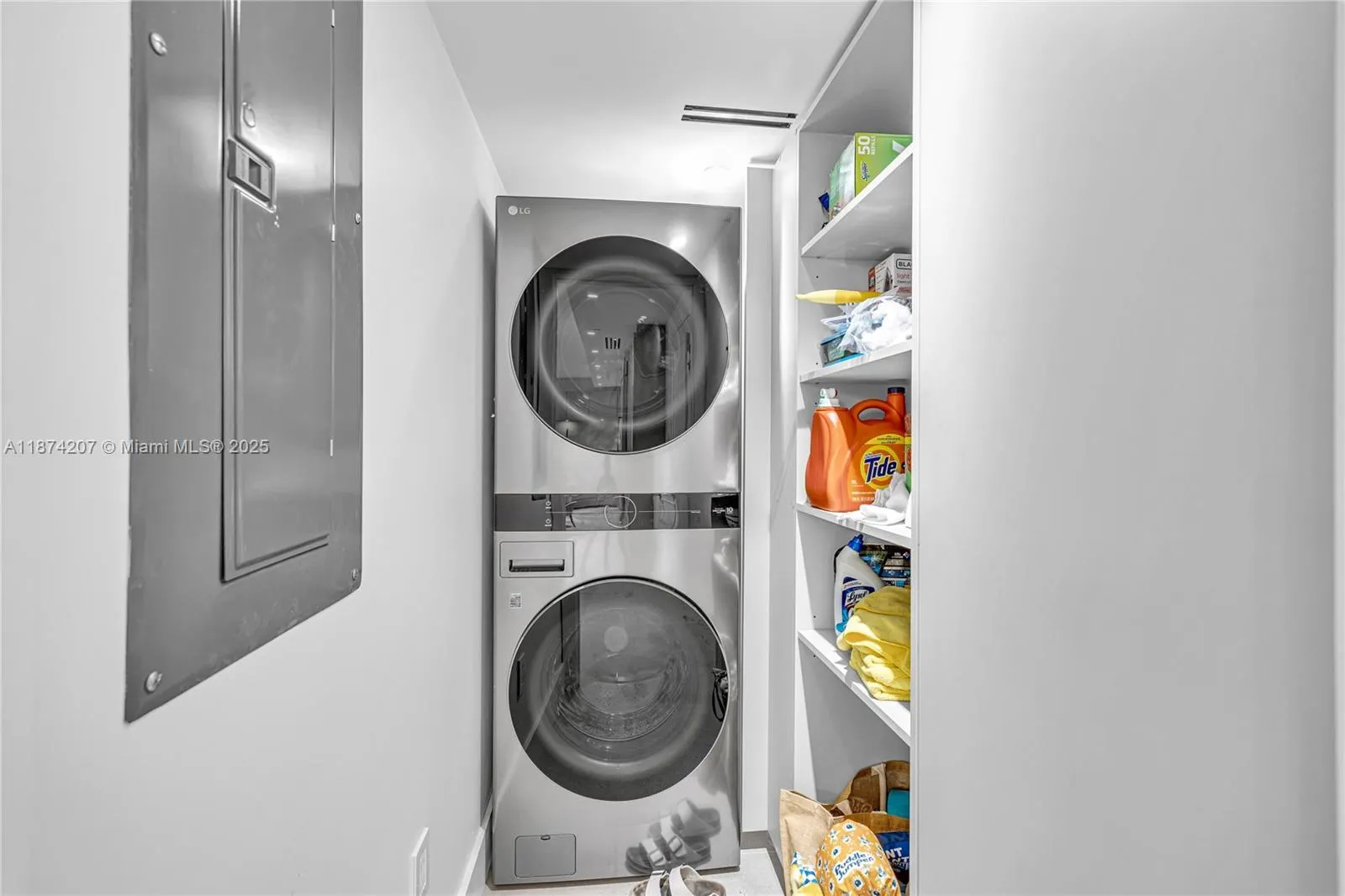 10205 Collins Ave, #603