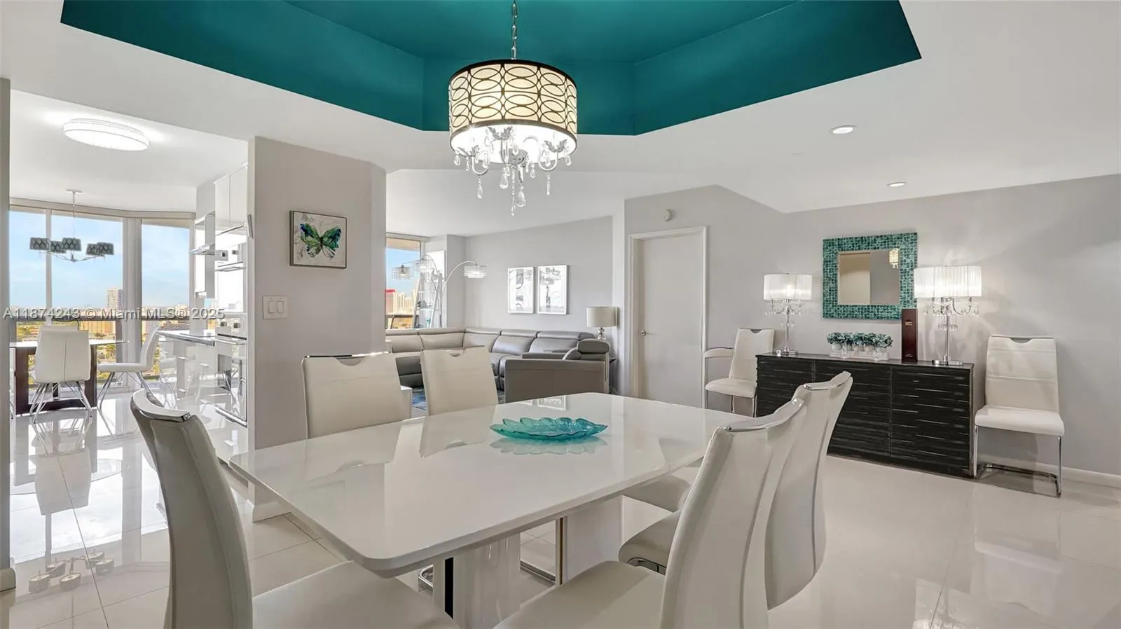 3598 Yacht Club Dr, #1901