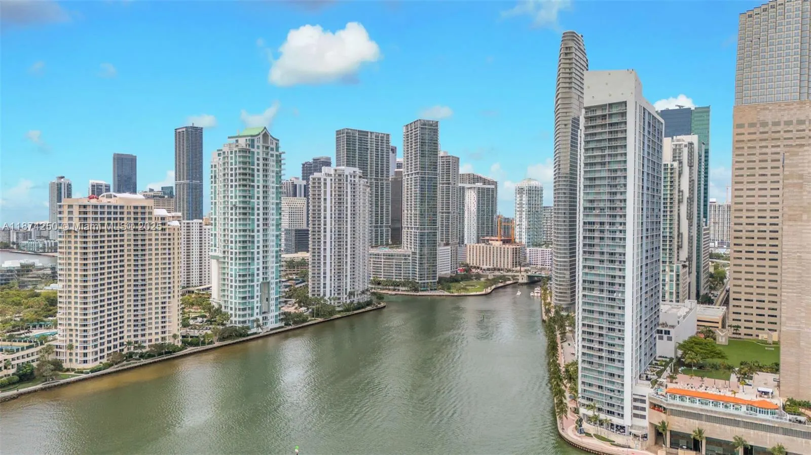 335 S Biscayne Blvd, #2704