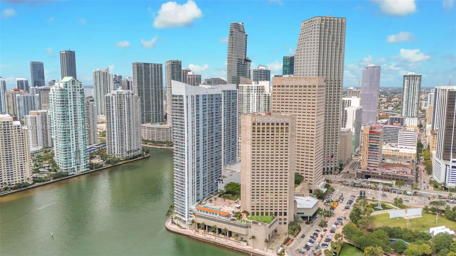 335 S Biscayne Blvd, #2704