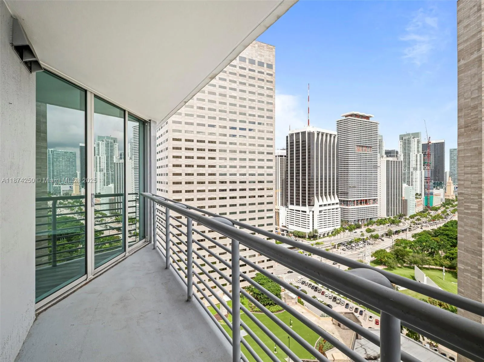 335 S Biscayne Blvd, #2704