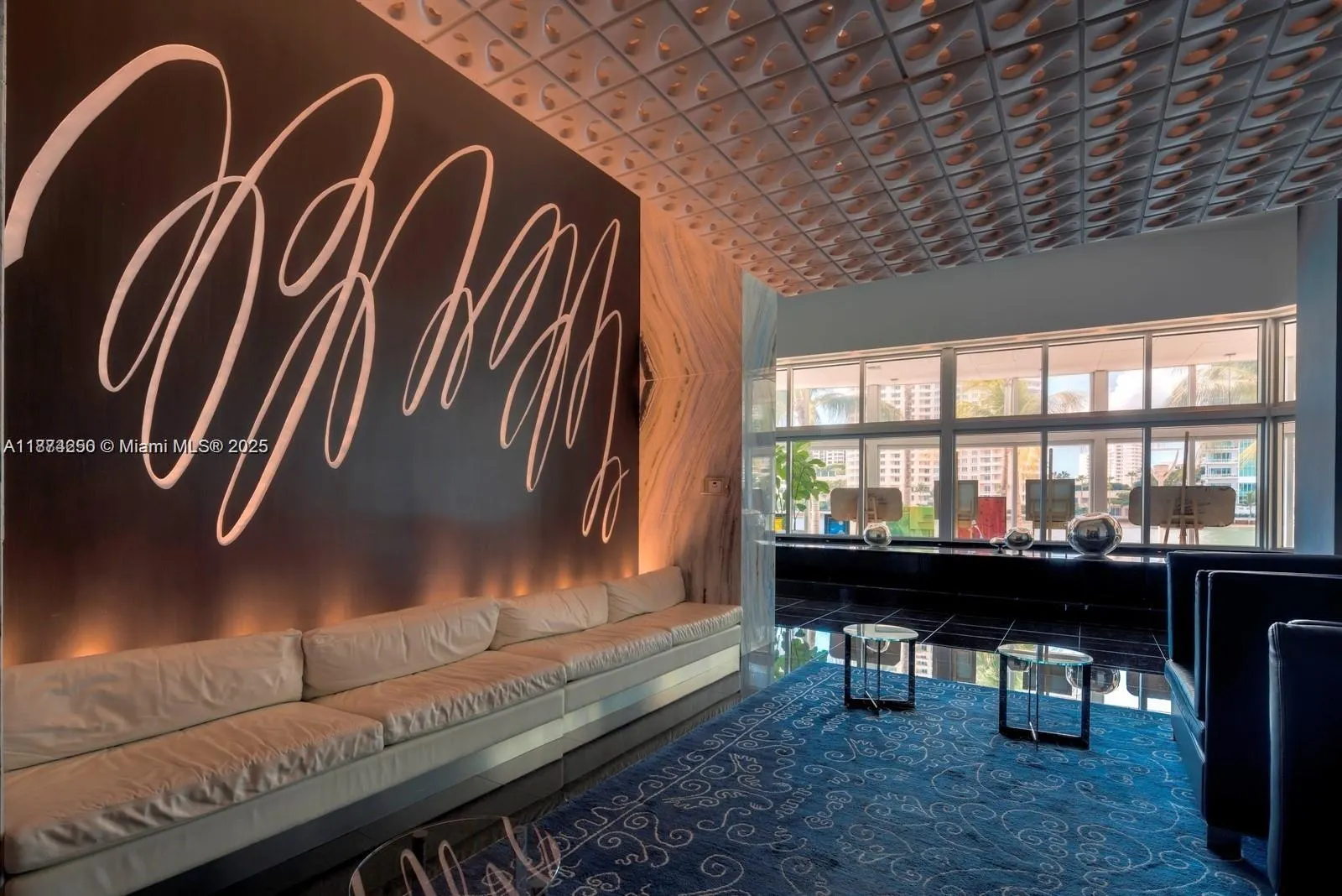 335 S Biscayne Blvd, #2704