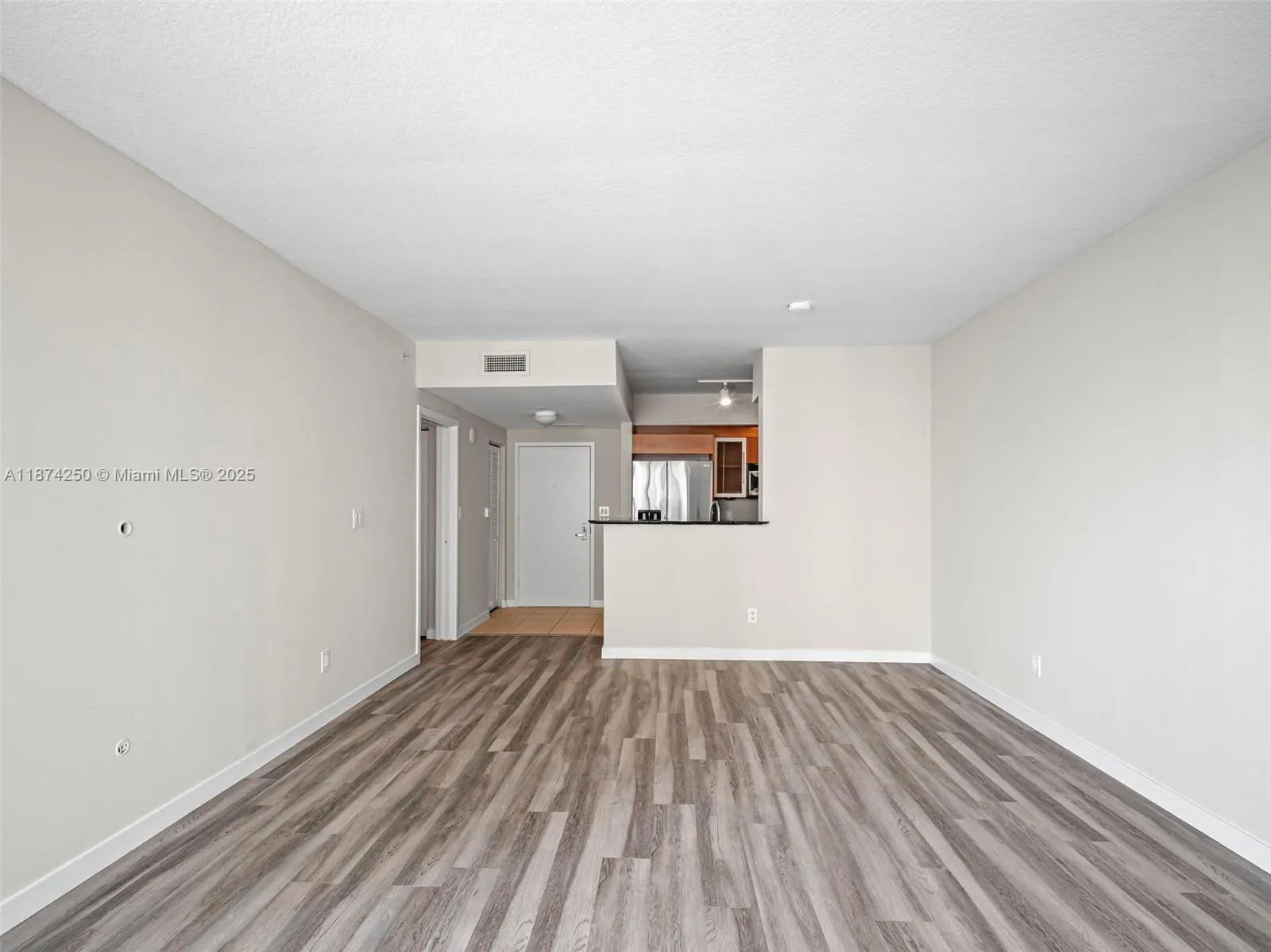 335 S Biscayne Blvd, #2704
