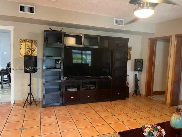 2701 SW 79th Ave