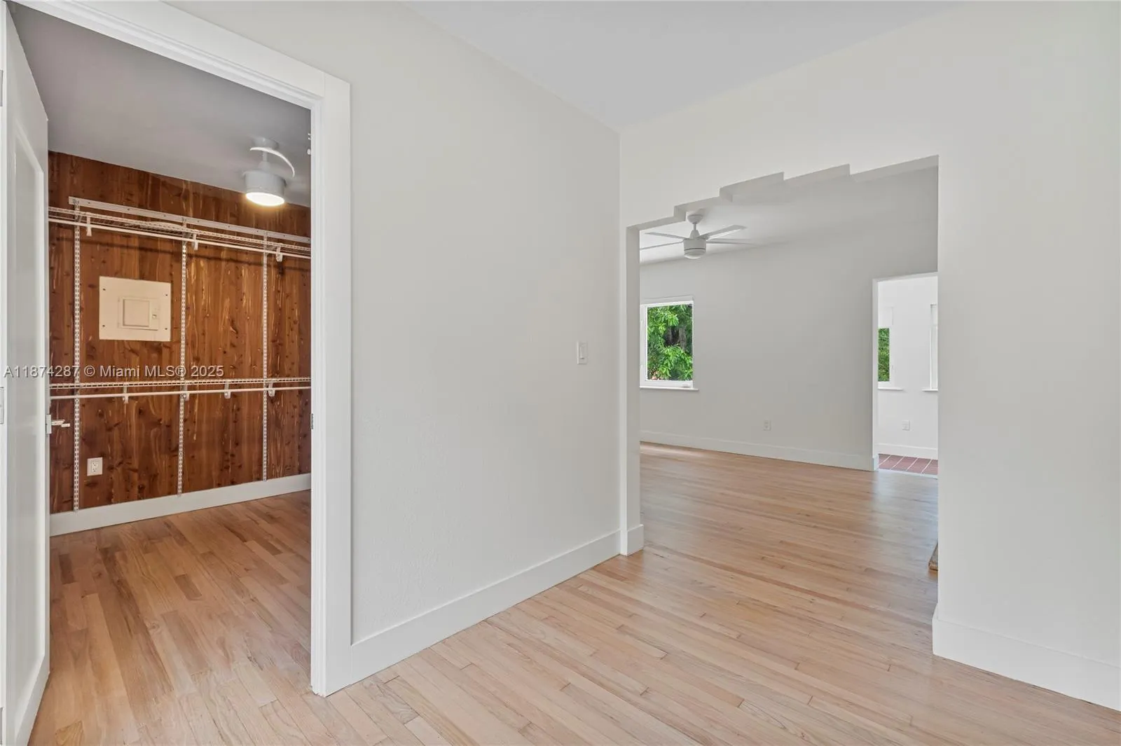 2356 SW 16th Ave