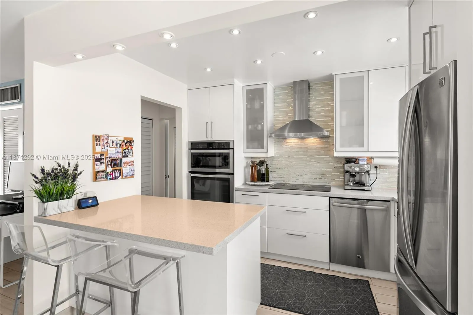 1519 Drexel Ave, #402
