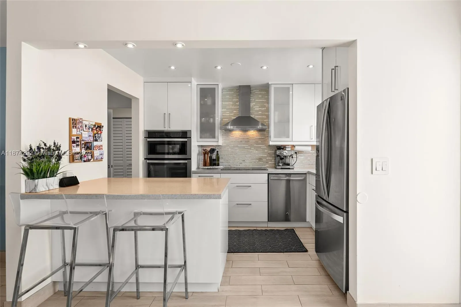 1519 Drexel Ave, #402