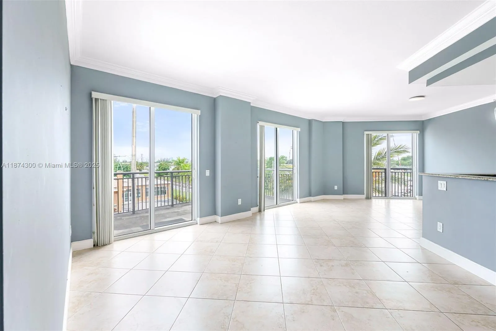 2631 NE 14th Ave, #309