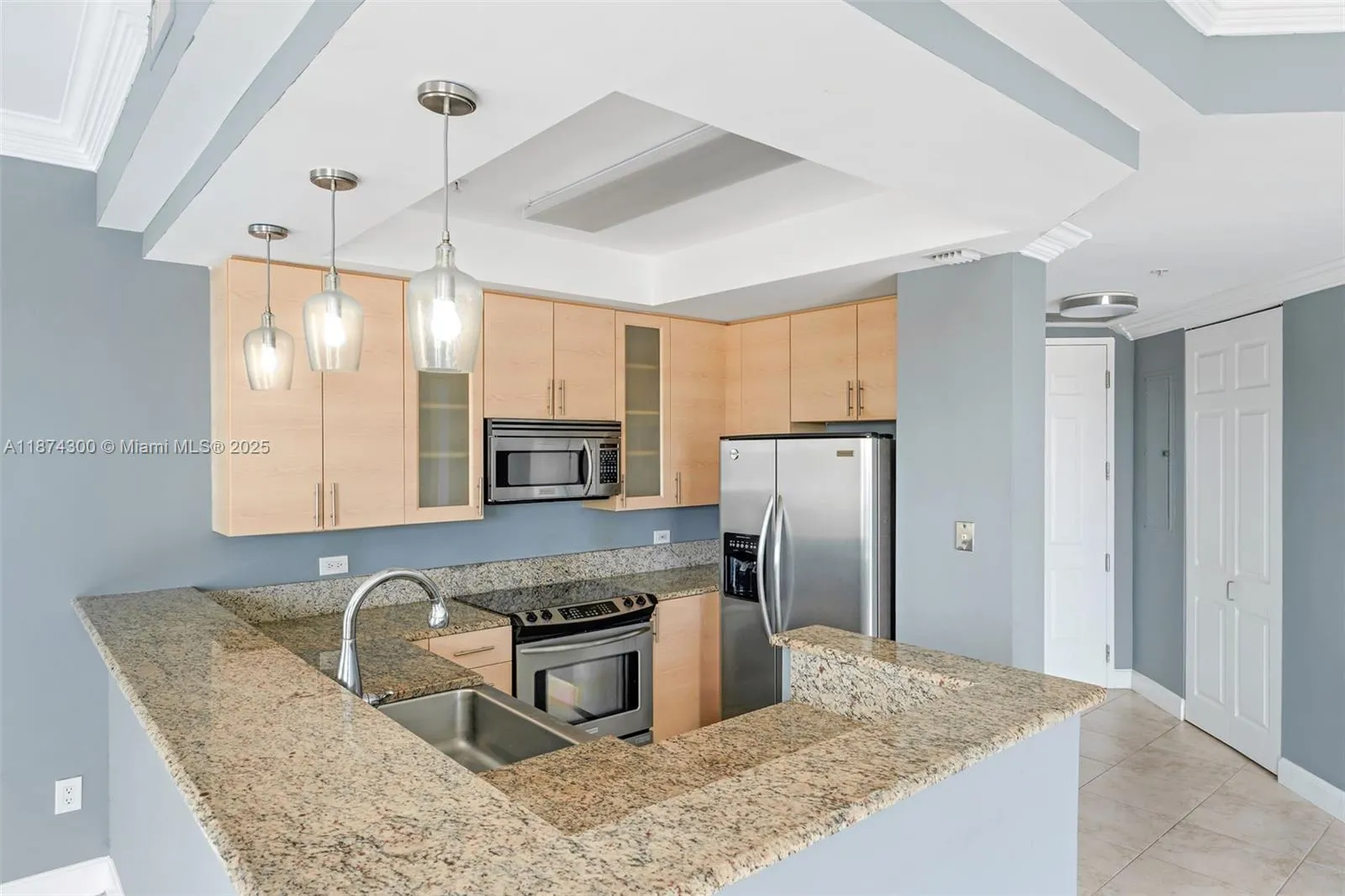 2631 NE 14th Ave, #309
