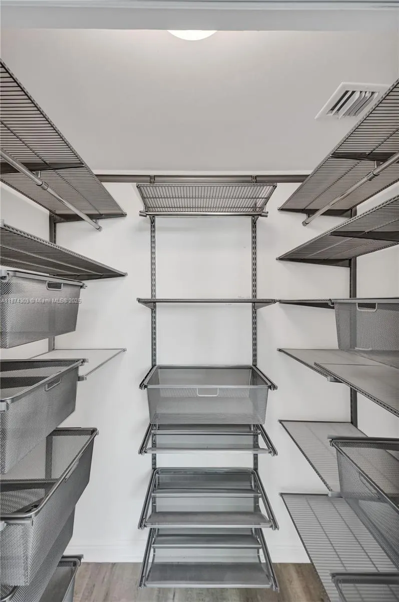 888 S Douglas Rd, #304