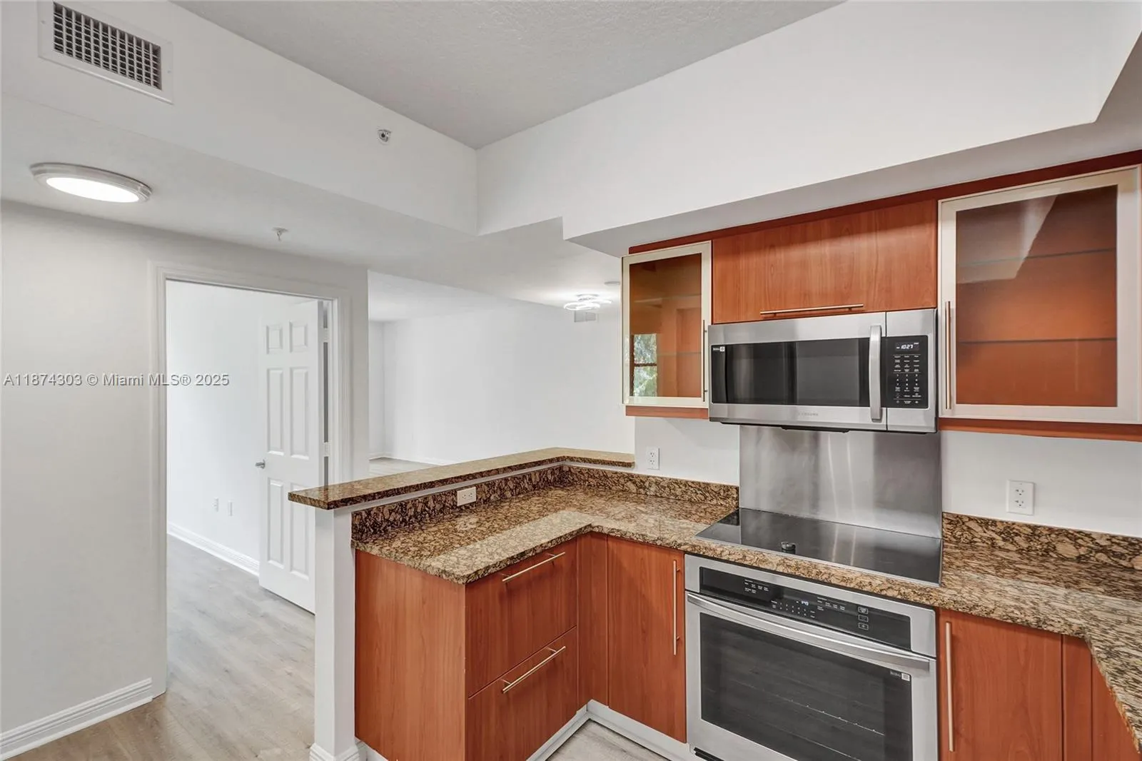 888 S Douglas Rd, #304