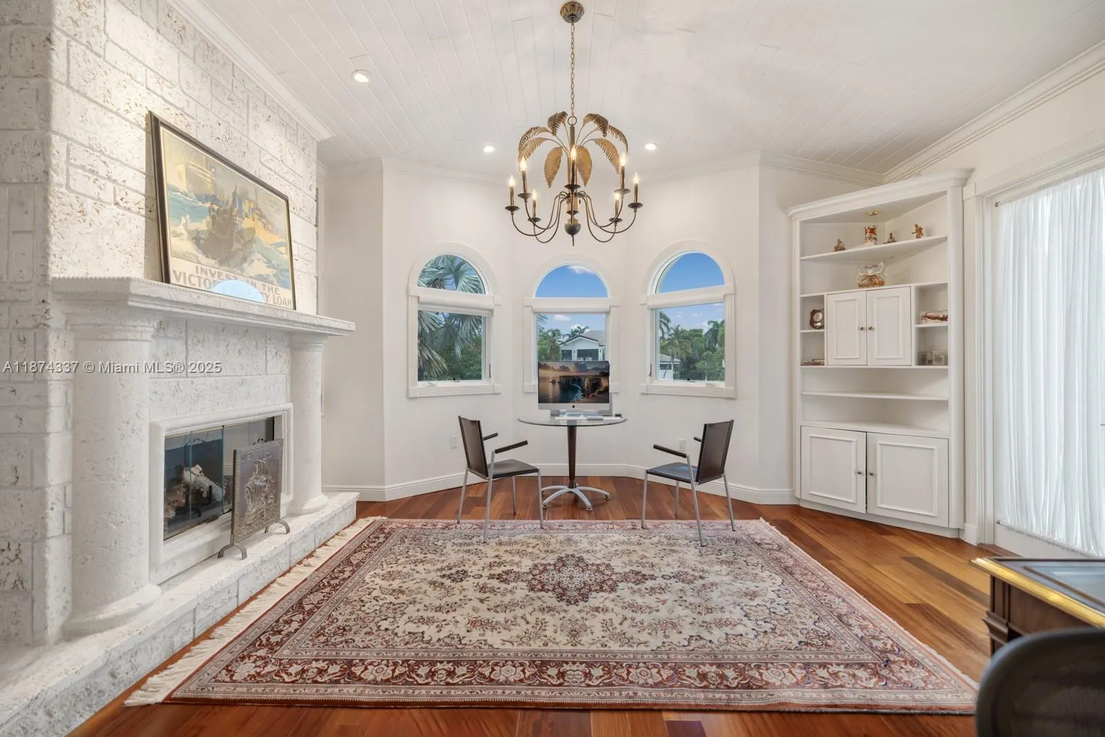 277 Veleros Ct