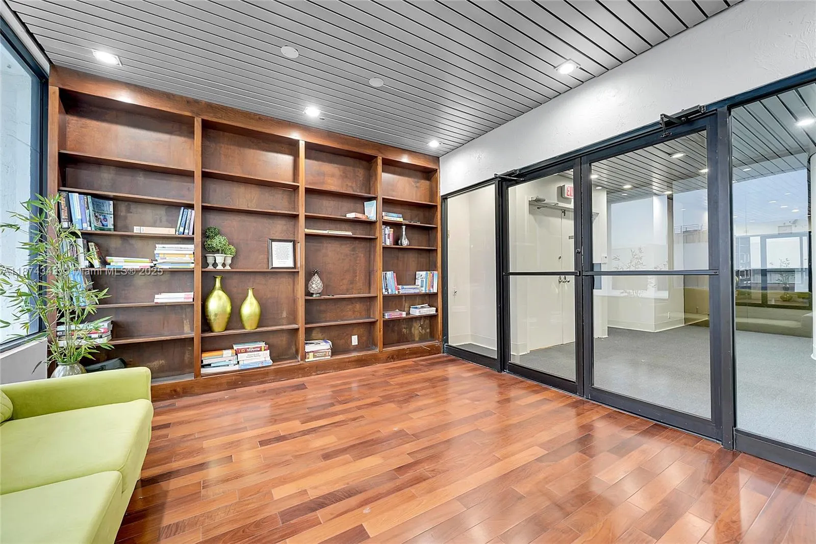 2328 10th Ave N, #600
