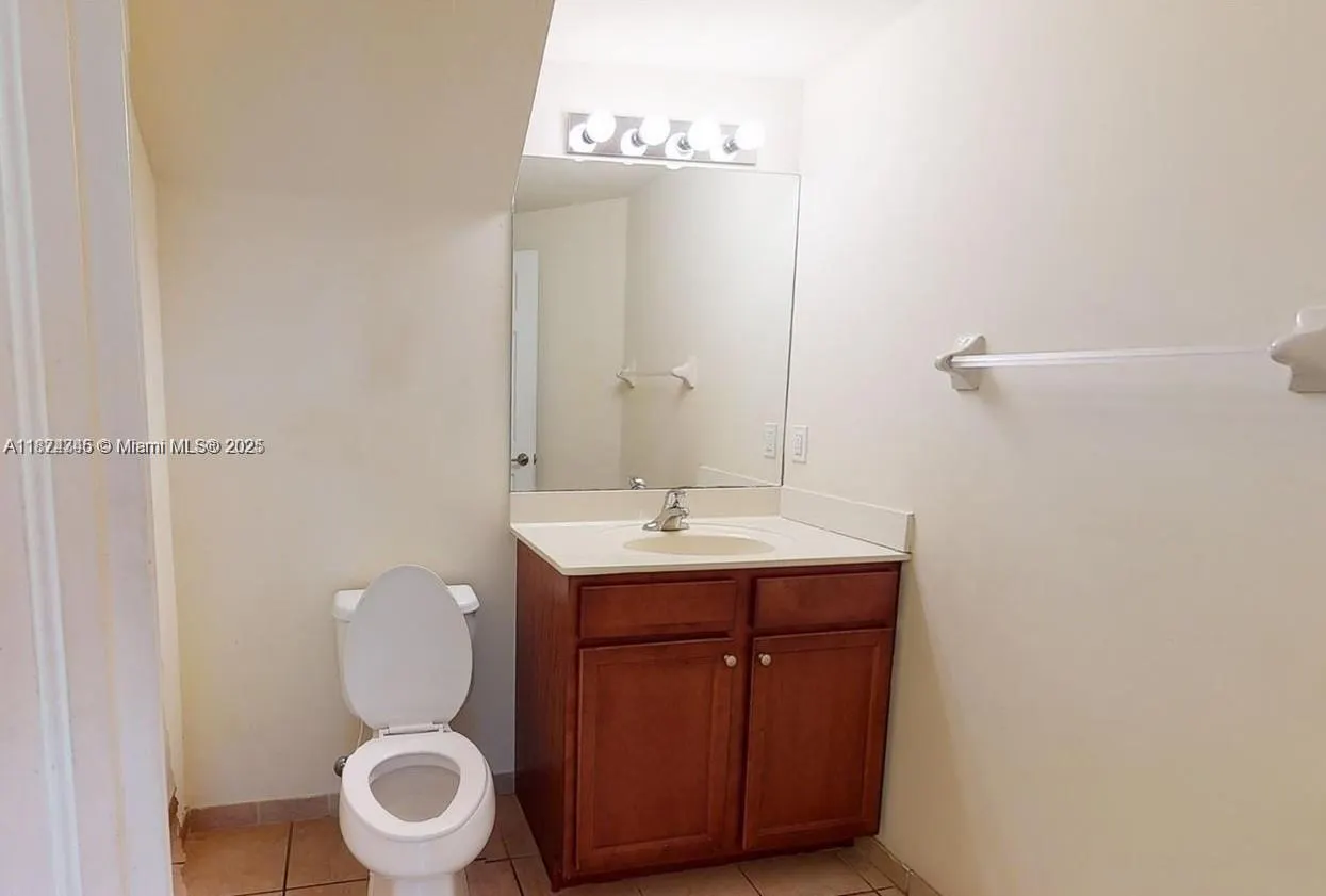 8960 NW 97th Ave, #214