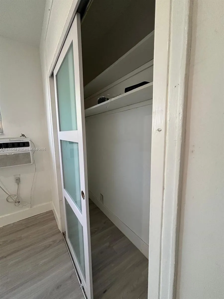 2025 Bay Dr, #3