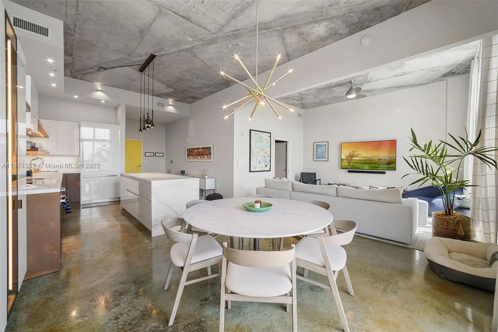 2001 Meridian Av, #509