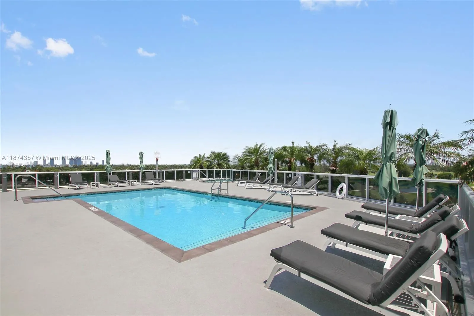 2001 Meridian Av, #509