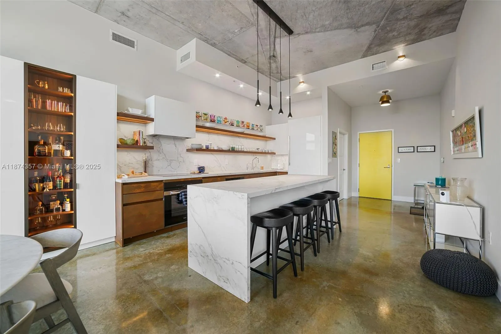 2001 Meridian Av, #509