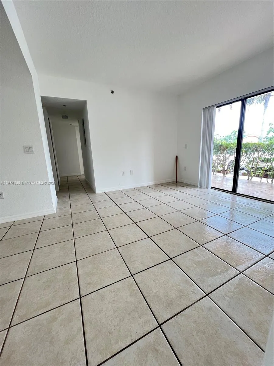 9300 Fontainebleau Blvd, #E101