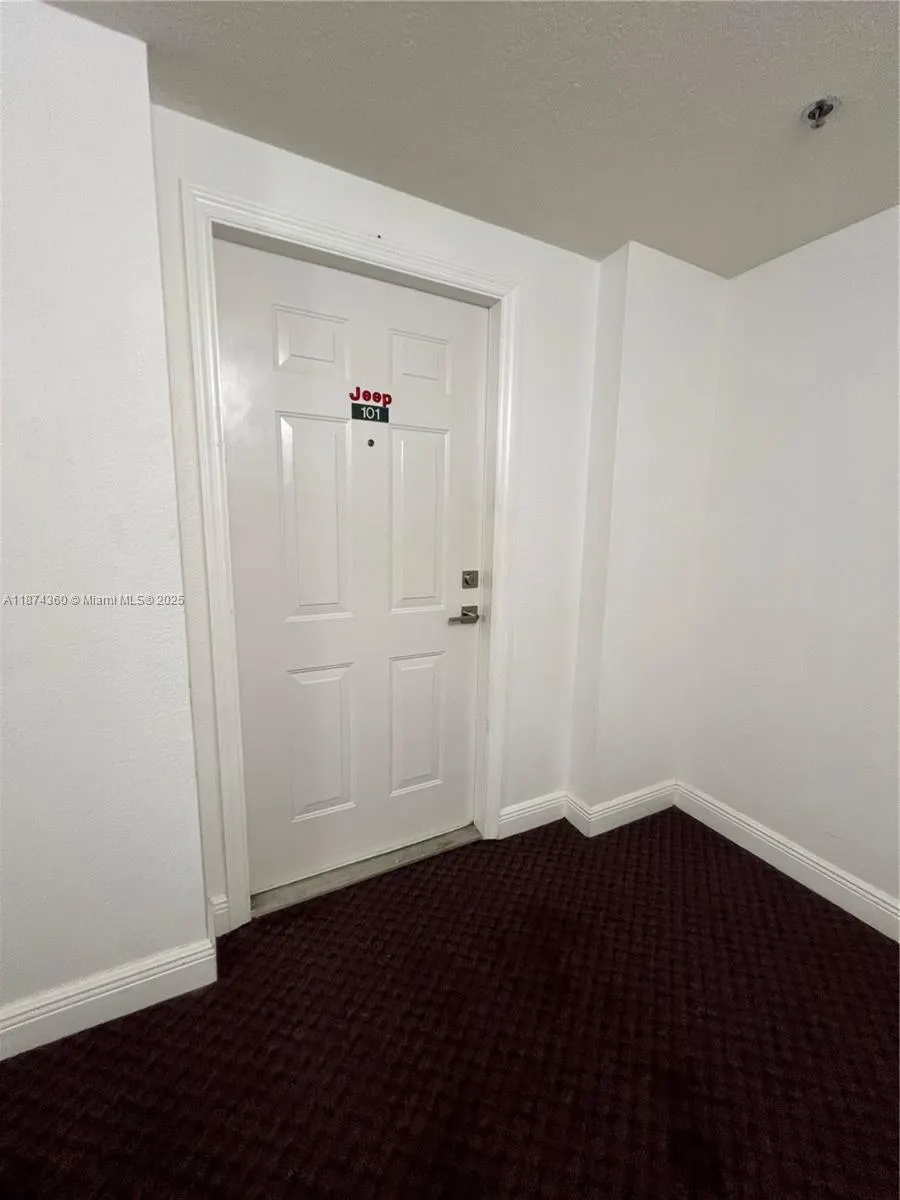 9300 Fontainebleau Blvd, #E101