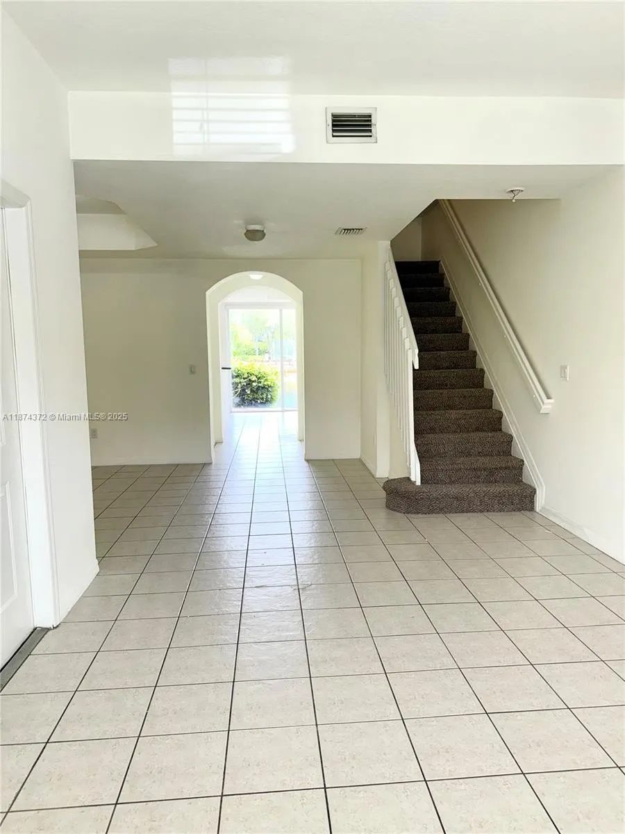 2161 Anchor Ct, #2002