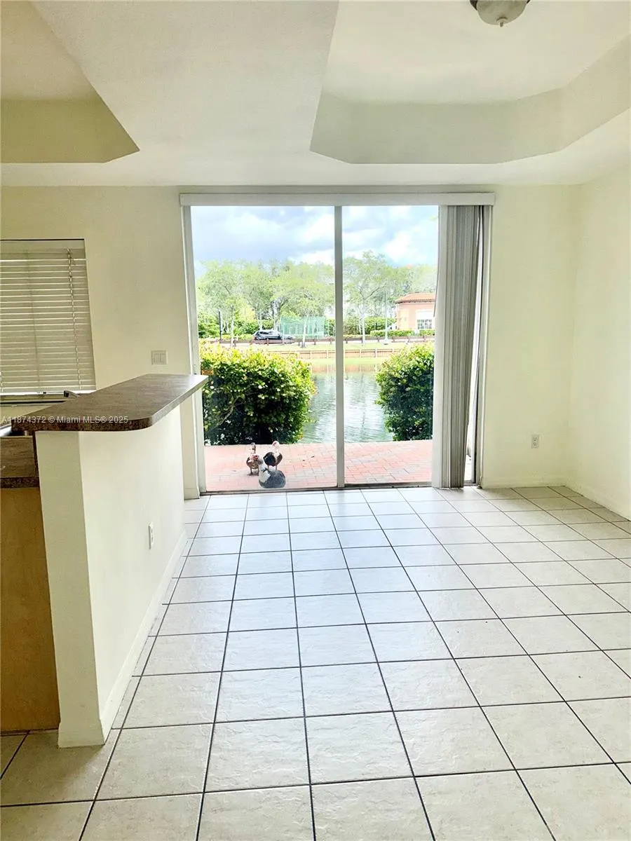 2161 Anchor Ct, #2002