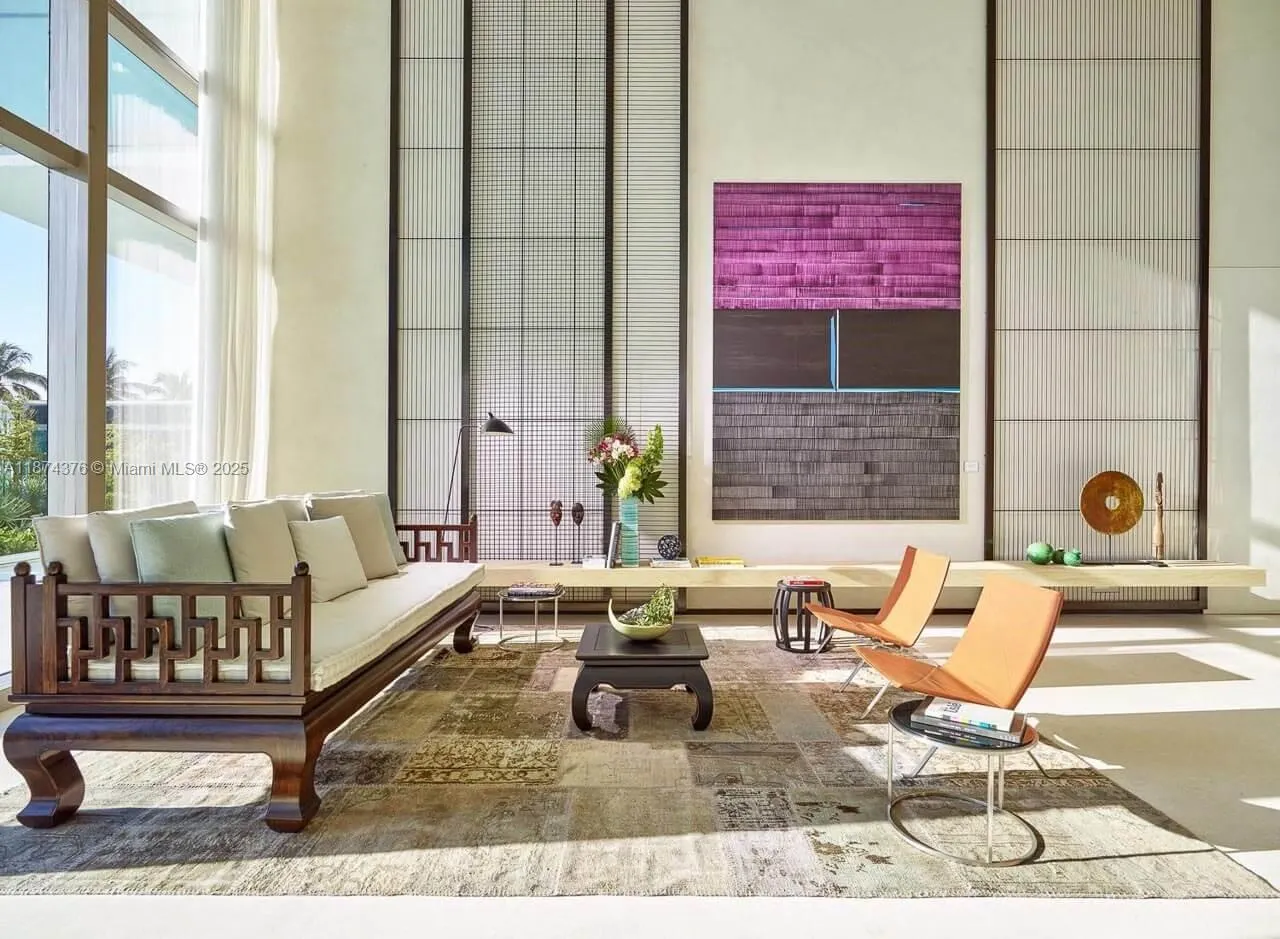 10203 Collins Ave, #1105