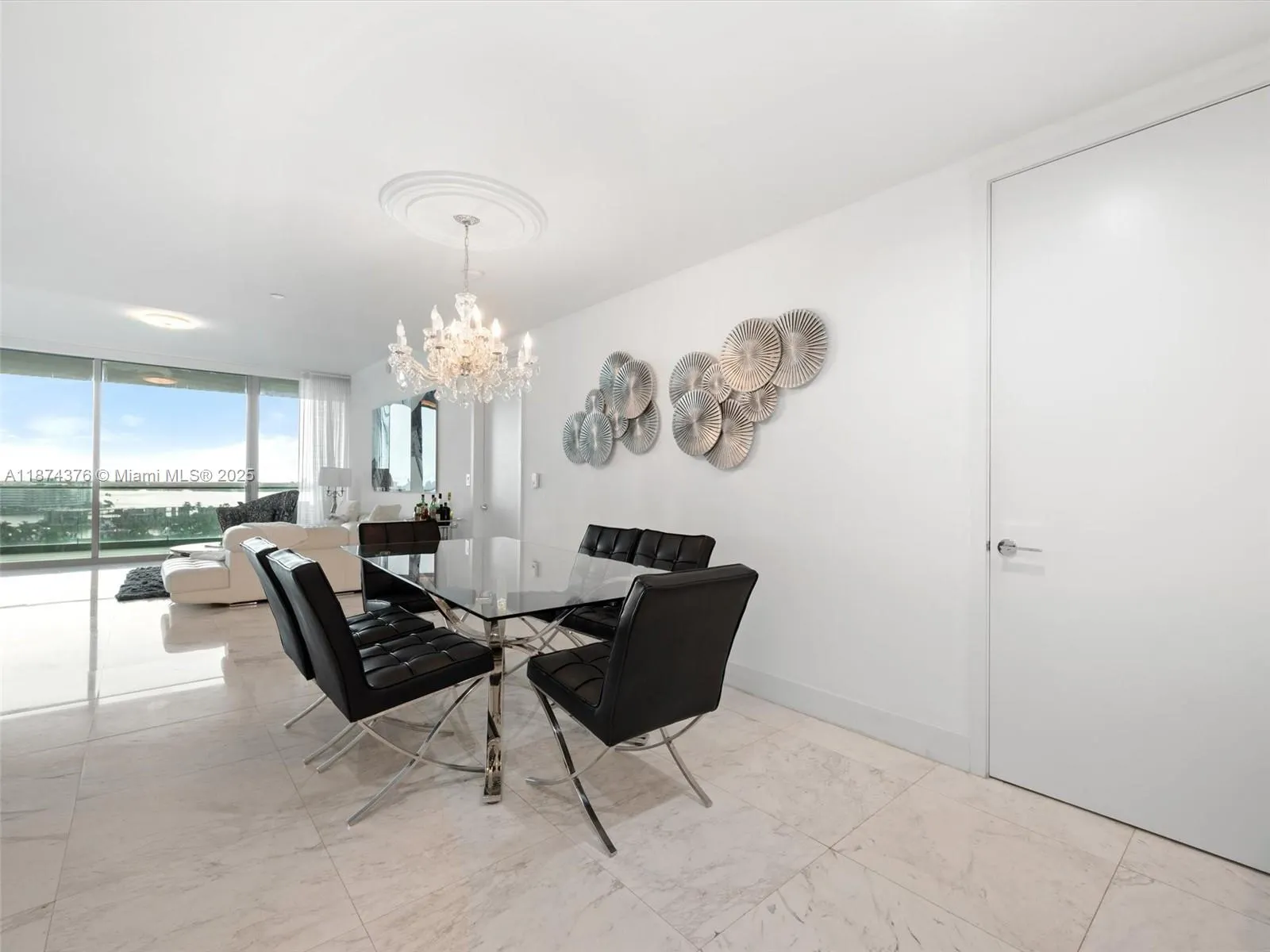 10203 Collins Ave, #1105