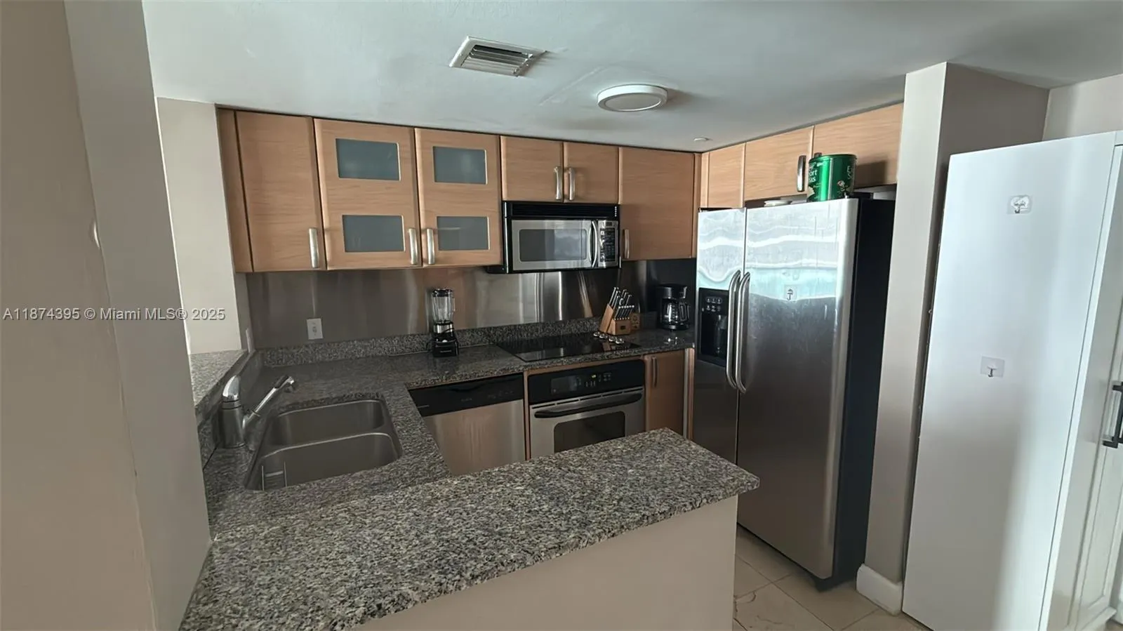 2101 Brickell Ave, #508