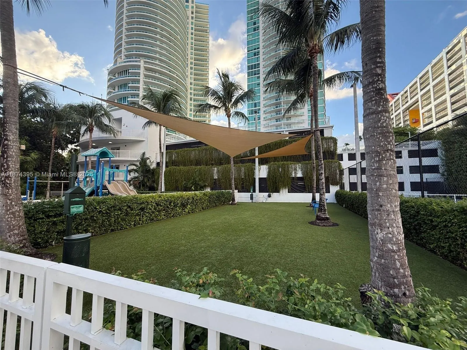 2101 Brickell Ave, #508